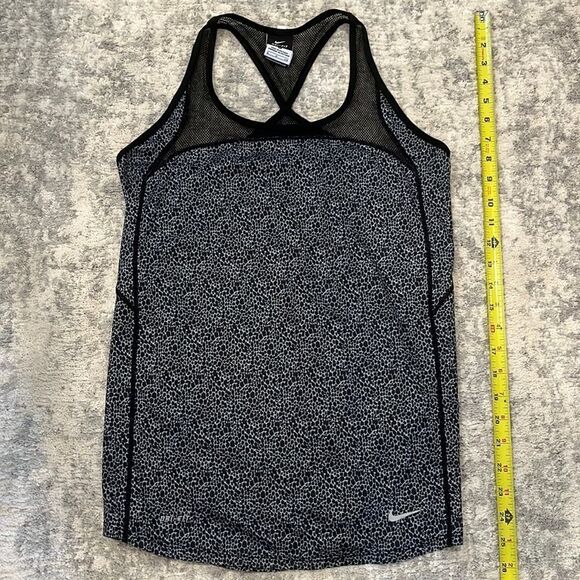Nike Tank   - Picture 1 of 5